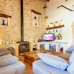 Villa Tatoli By Sealand Villas